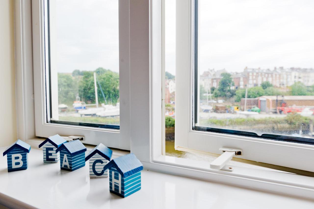 Watermark Apartments Whitby Oda fotoğraf